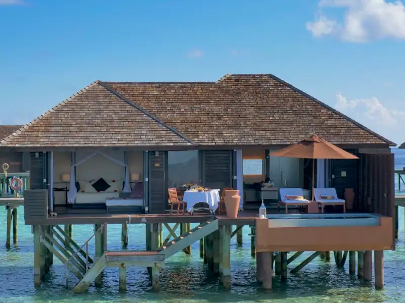 صورة: Lily Beach Resort & Spa: Deluxe Water Villa with Plunge Pool