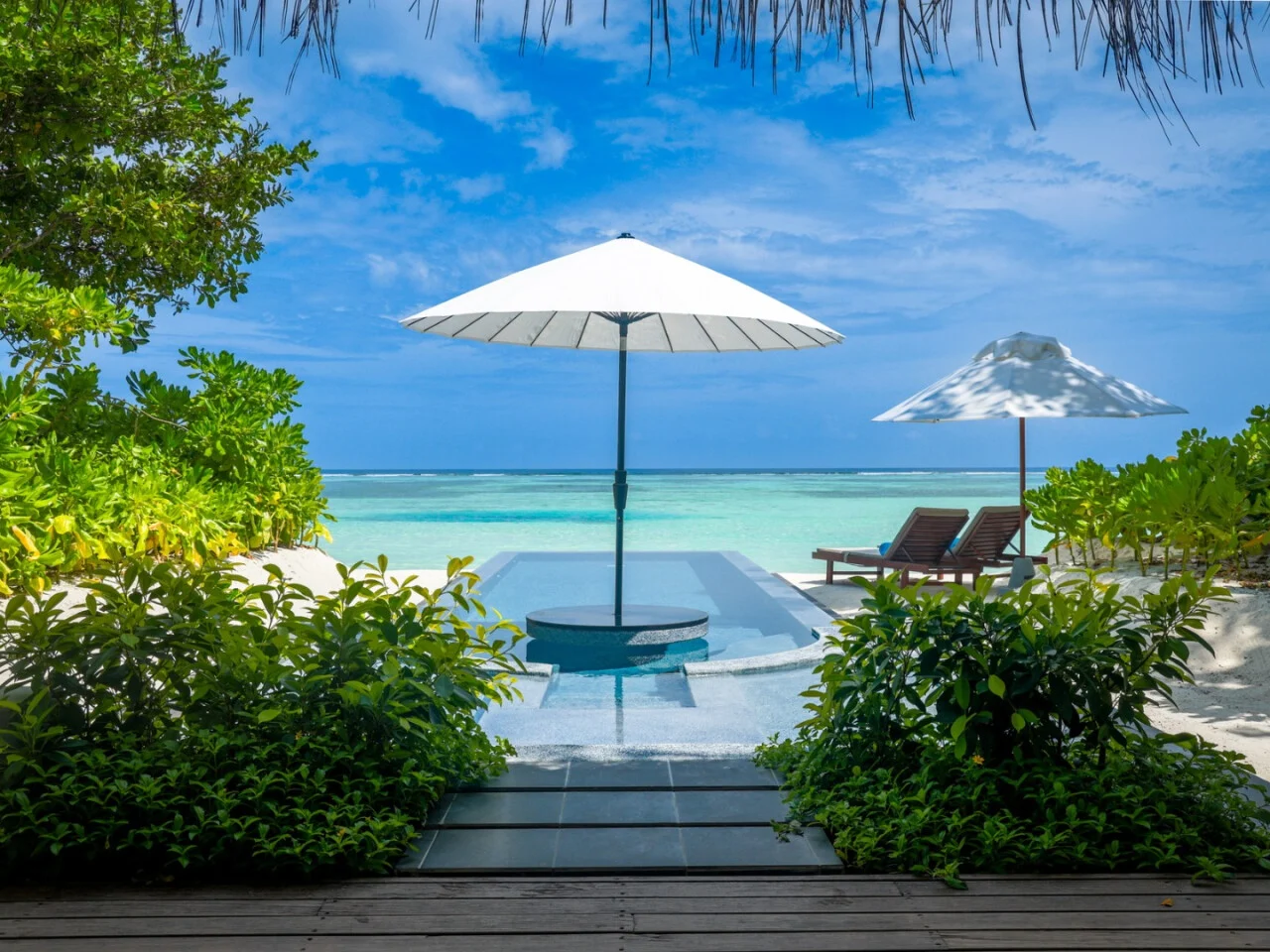 LUX* South Ari Atoll, Maldives 8