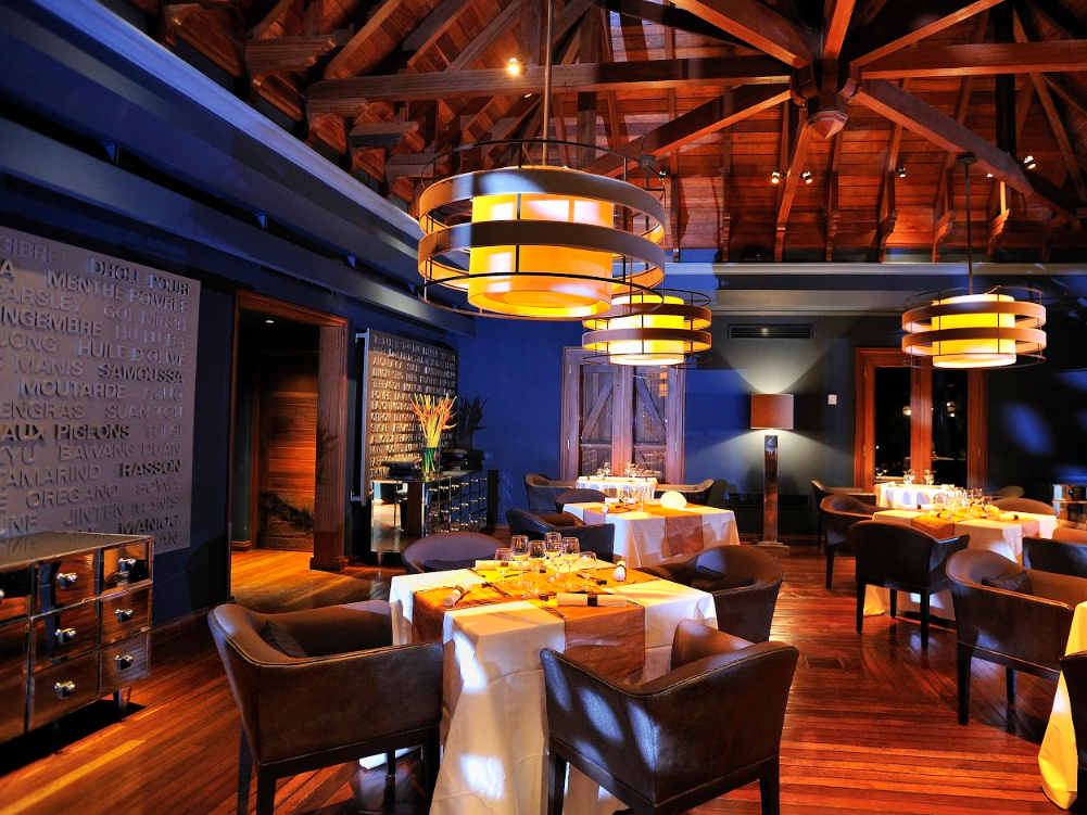 Maradiva Villas Resort & Spa 17