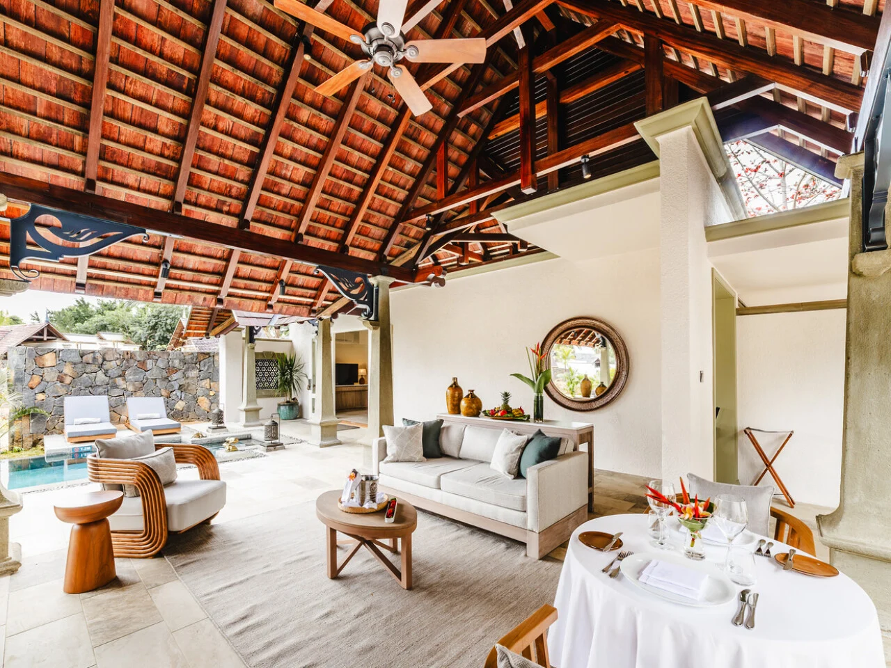 Maradiva Villas Resort & Spa