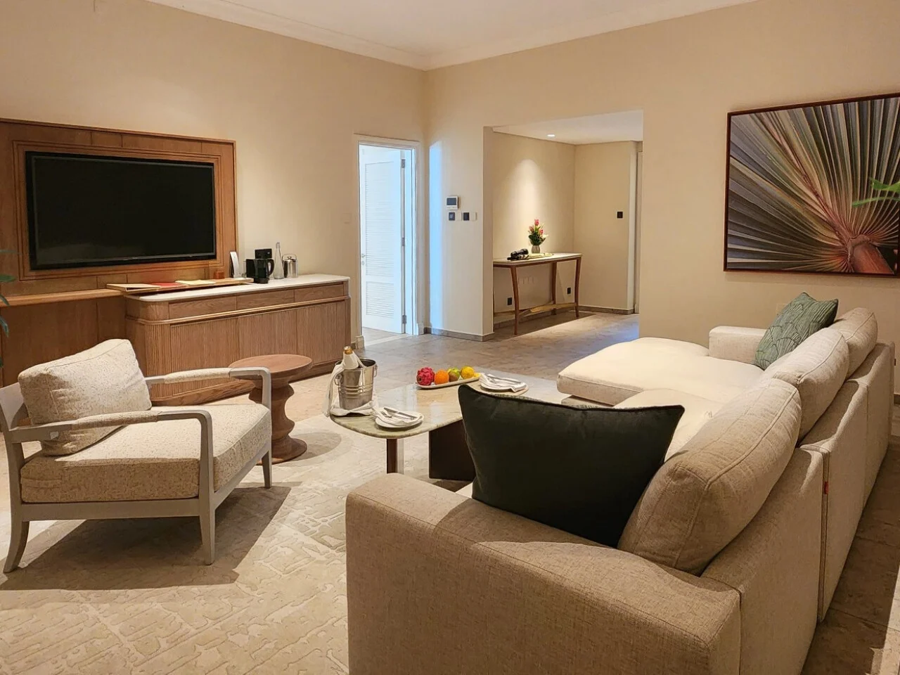 Maradiva Villas Resort & Spa 35