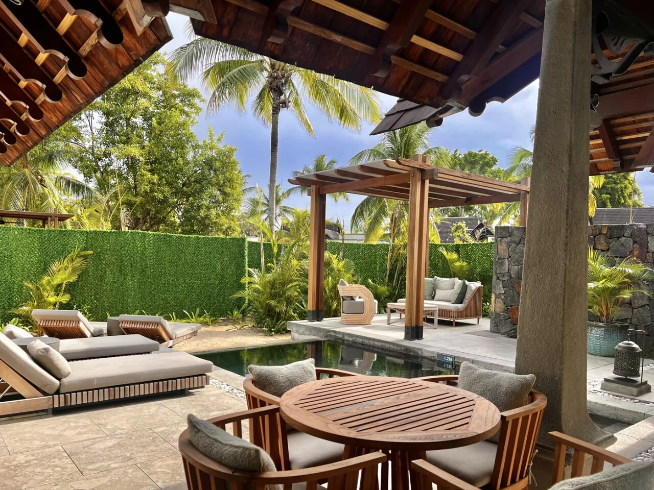 Maradiva Villas Resort & Spa 29