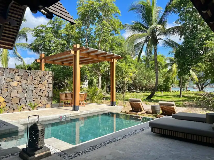 Maradiva Villas Resort & Spa