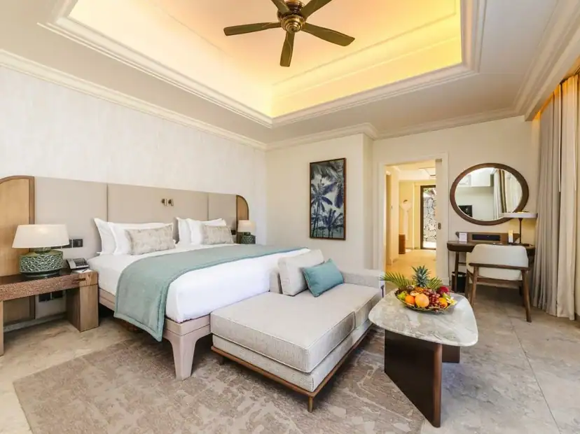 Maradiva Villas Resort & Spa