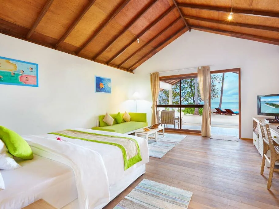 Meeru Maldives Resort Island 4