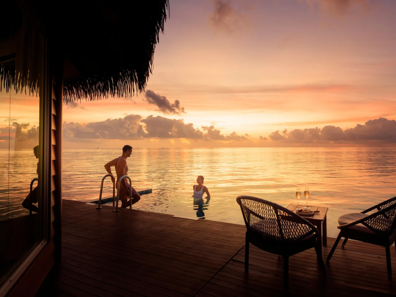 Mercure Maldives Kooddoo Resort 2