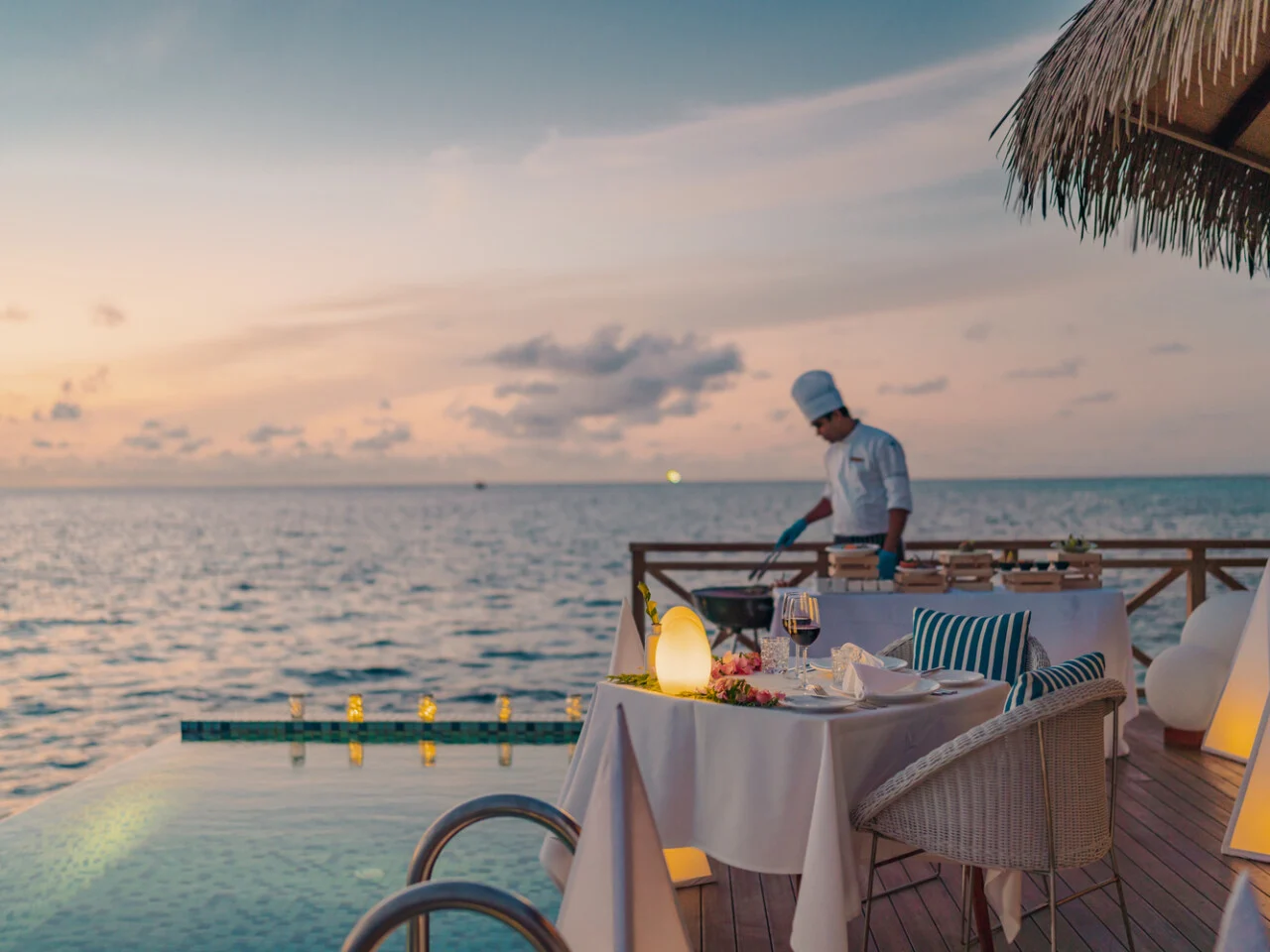Mercure Maldives Kooddoo Resort 14