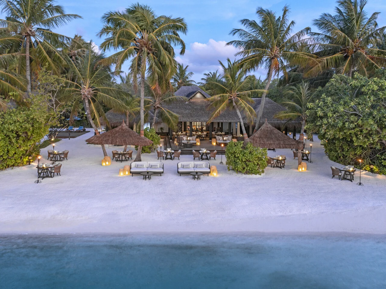 Naladhu Private Island 16