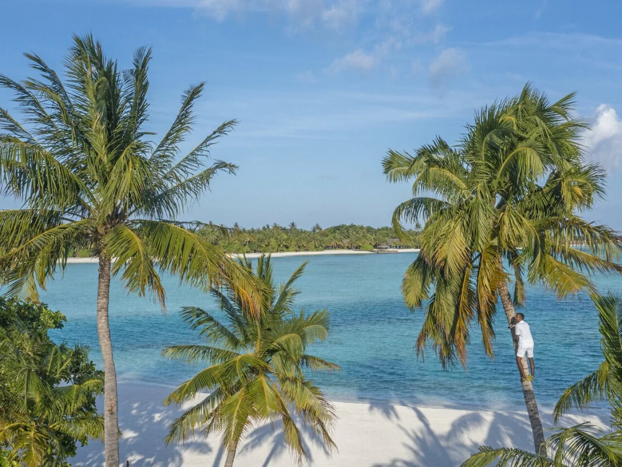 Naladhu Private Island 7