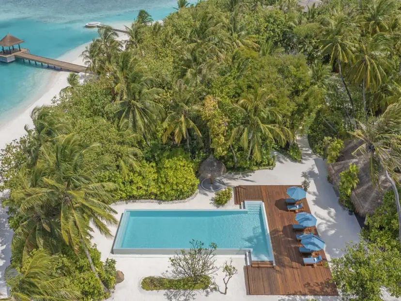 صورة: Naladhu Private Island