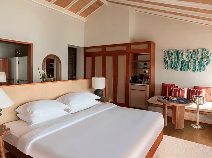 NH Collections Maldives Reethi Resort 6