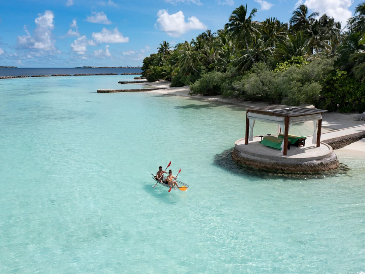 Niva Kurumba Maldives 14