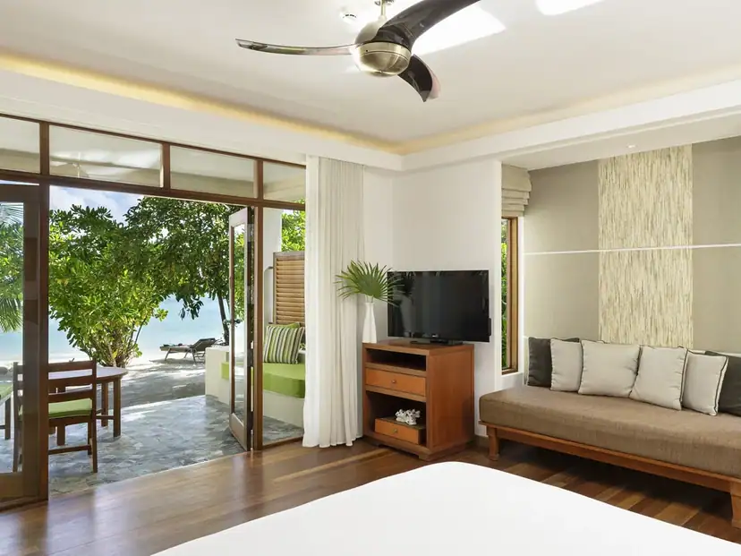 Niva Kurumba Maldives