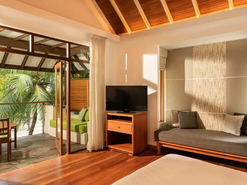 Niva Kurumba Maldives
