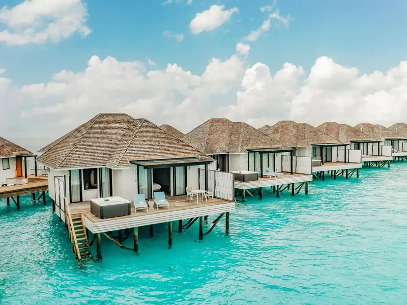 صورة: Nova Maldives: Water Villa with Jacuzzi