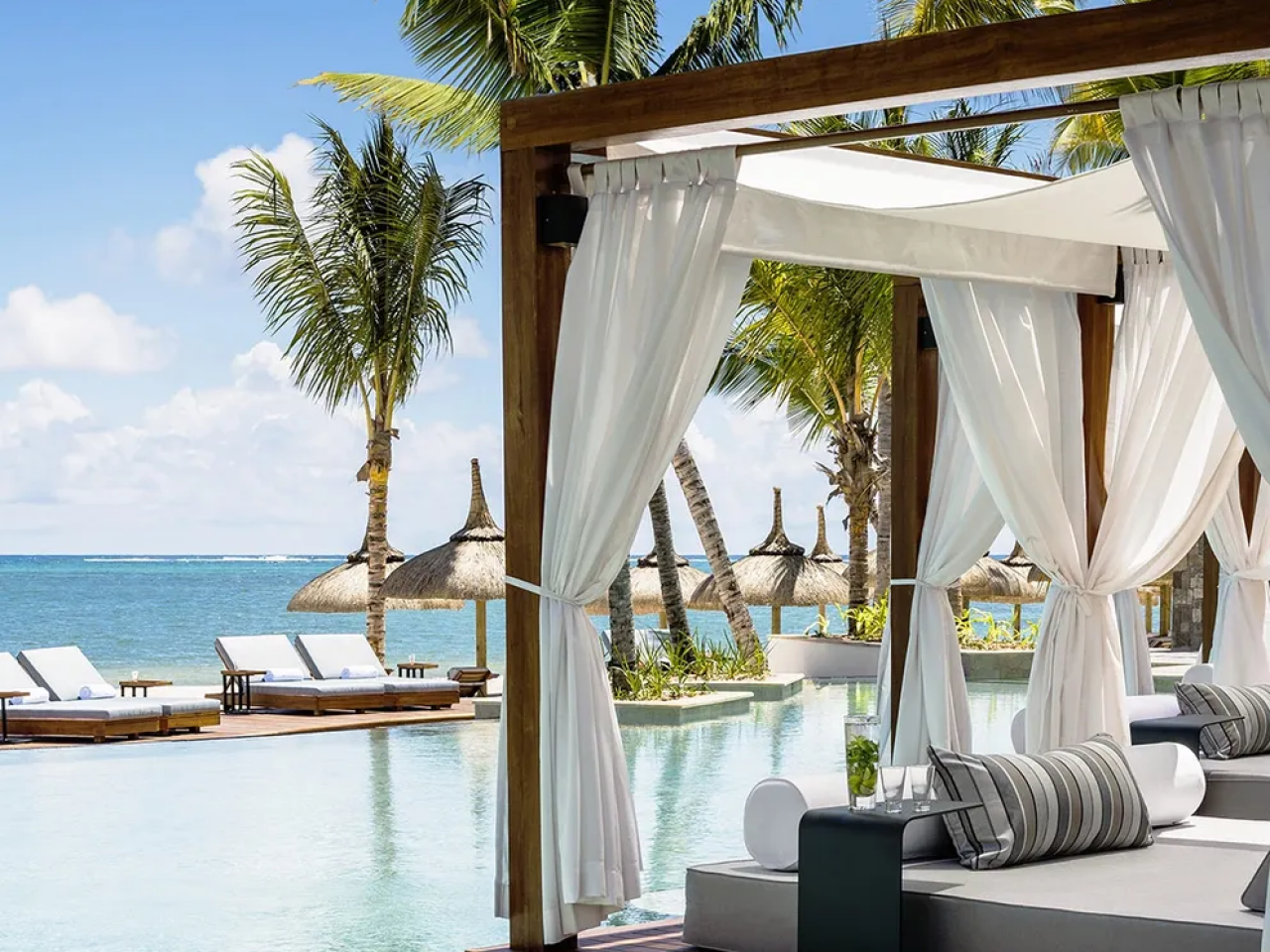 One & Only Le Saint Geran 14