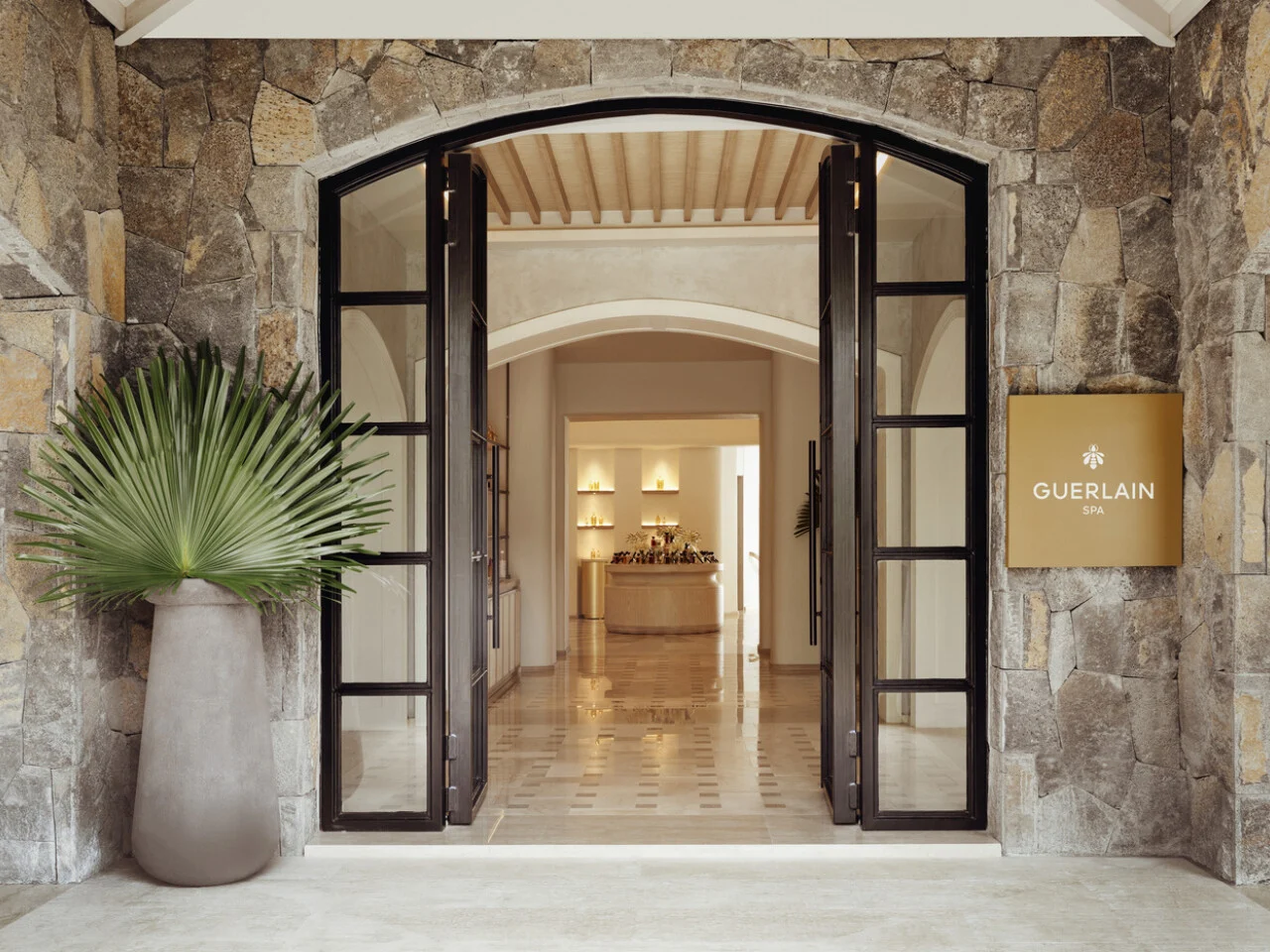 One & Only Le Saint Geran 3