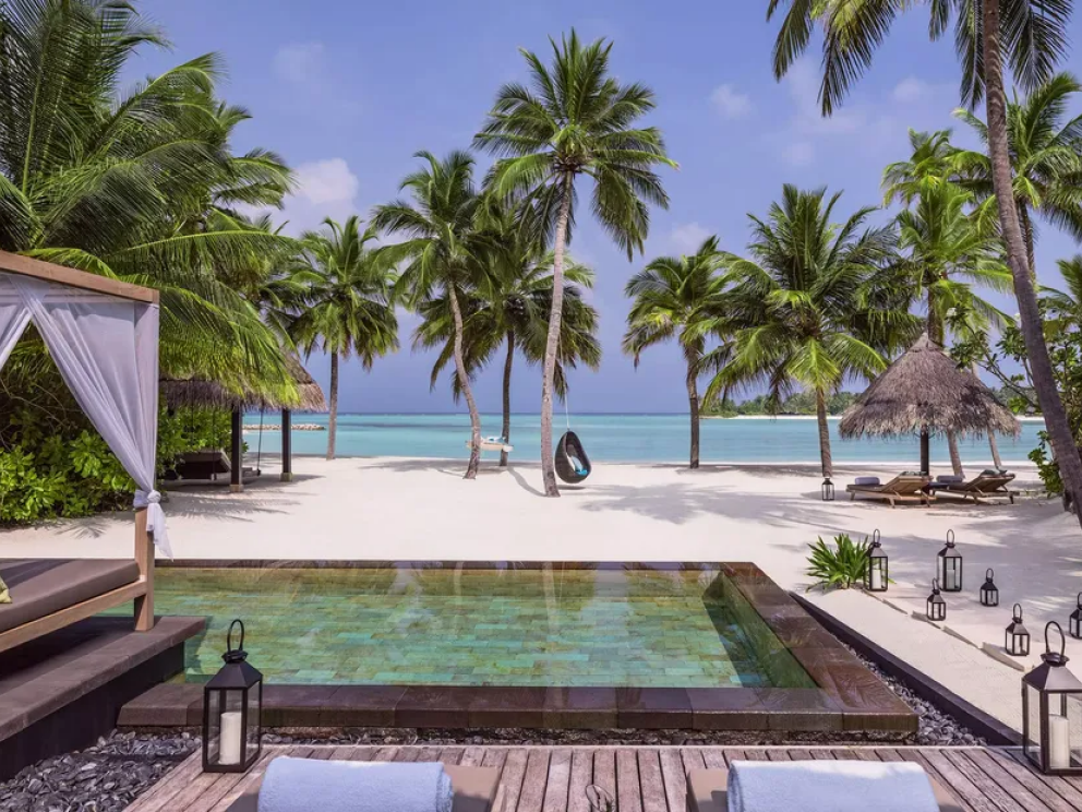 One & Only Reethi Rah 18