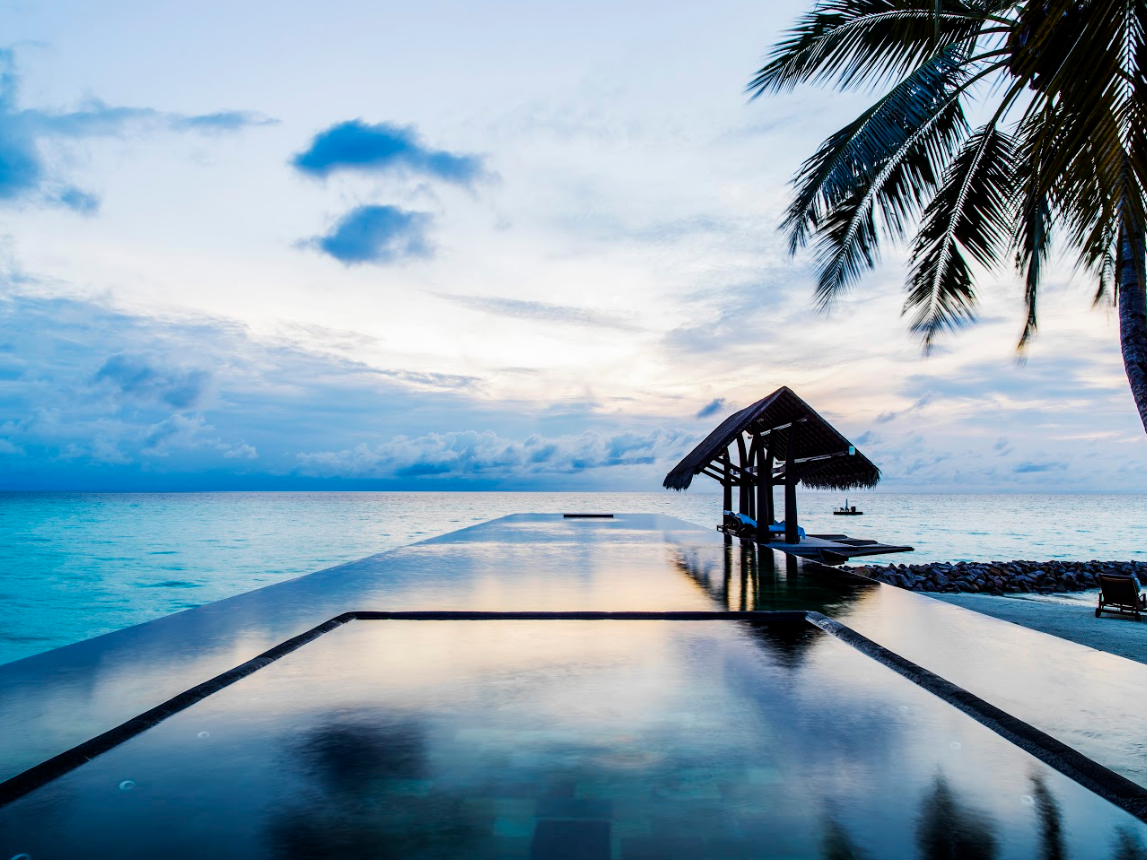 One & Only Reethi Rah 15