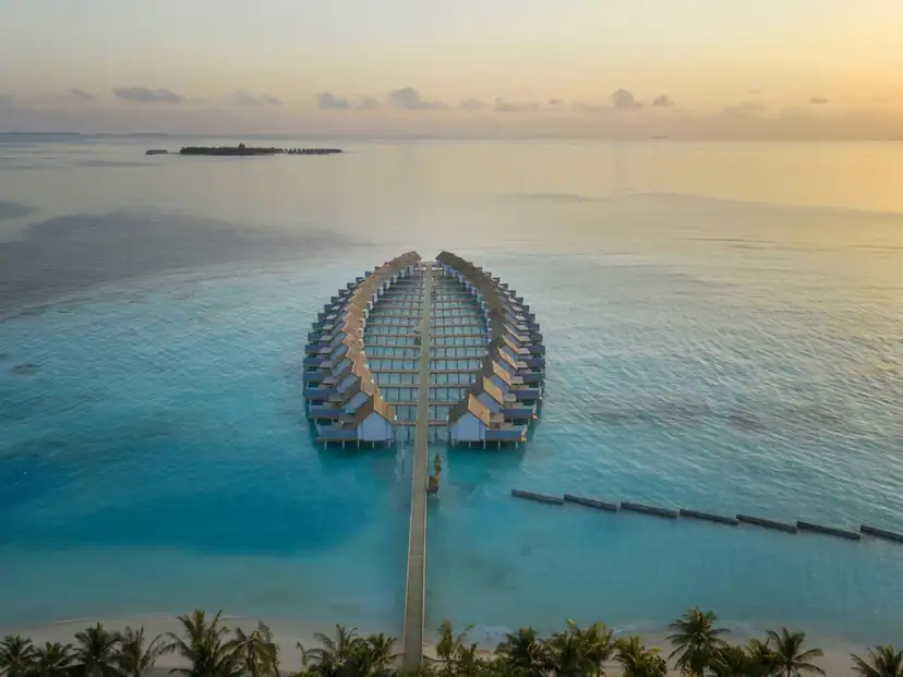 صورة: Outrigger Maldives Maafushivaru Resort