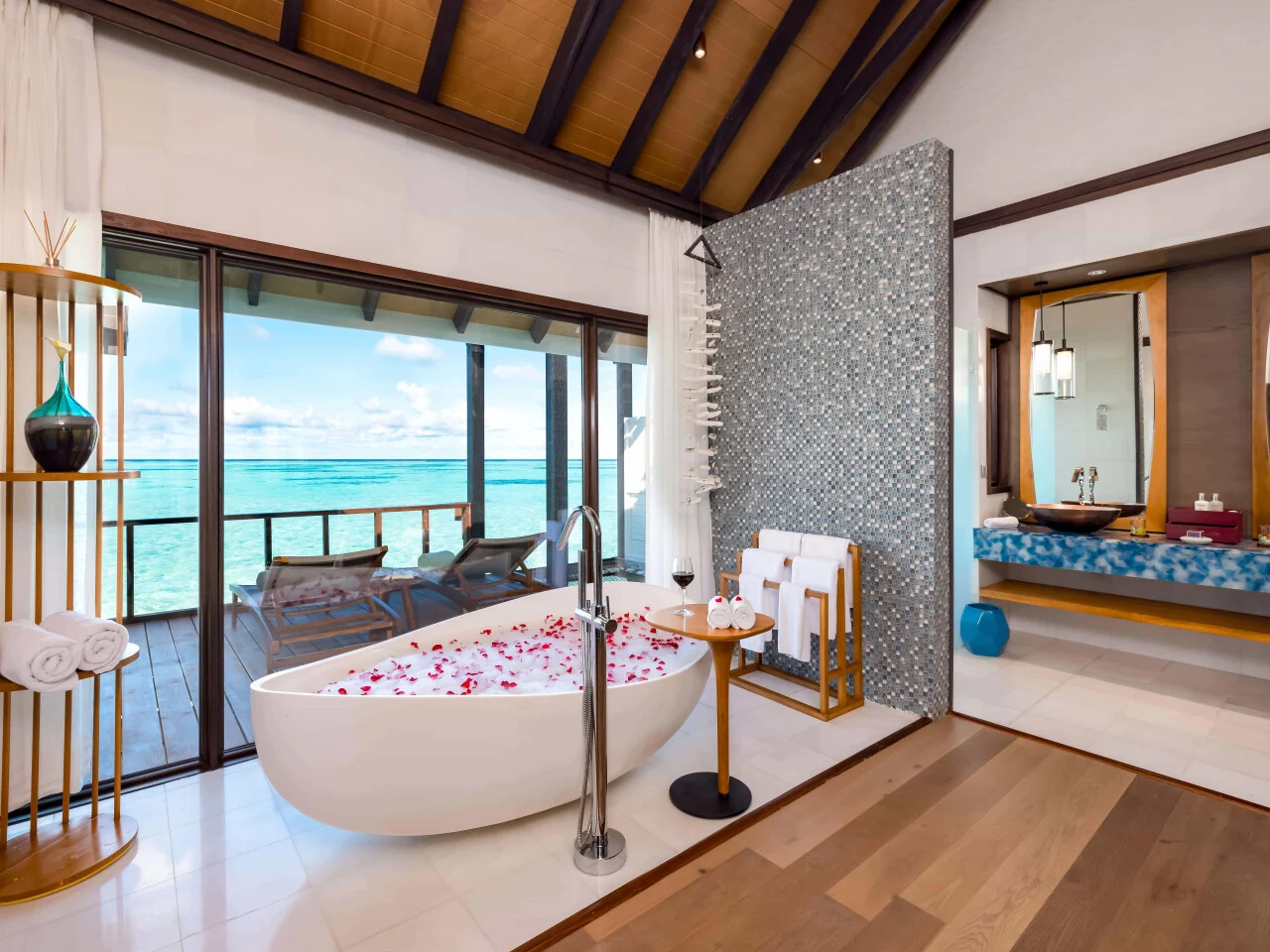 OZEN LIFE MAADHOO