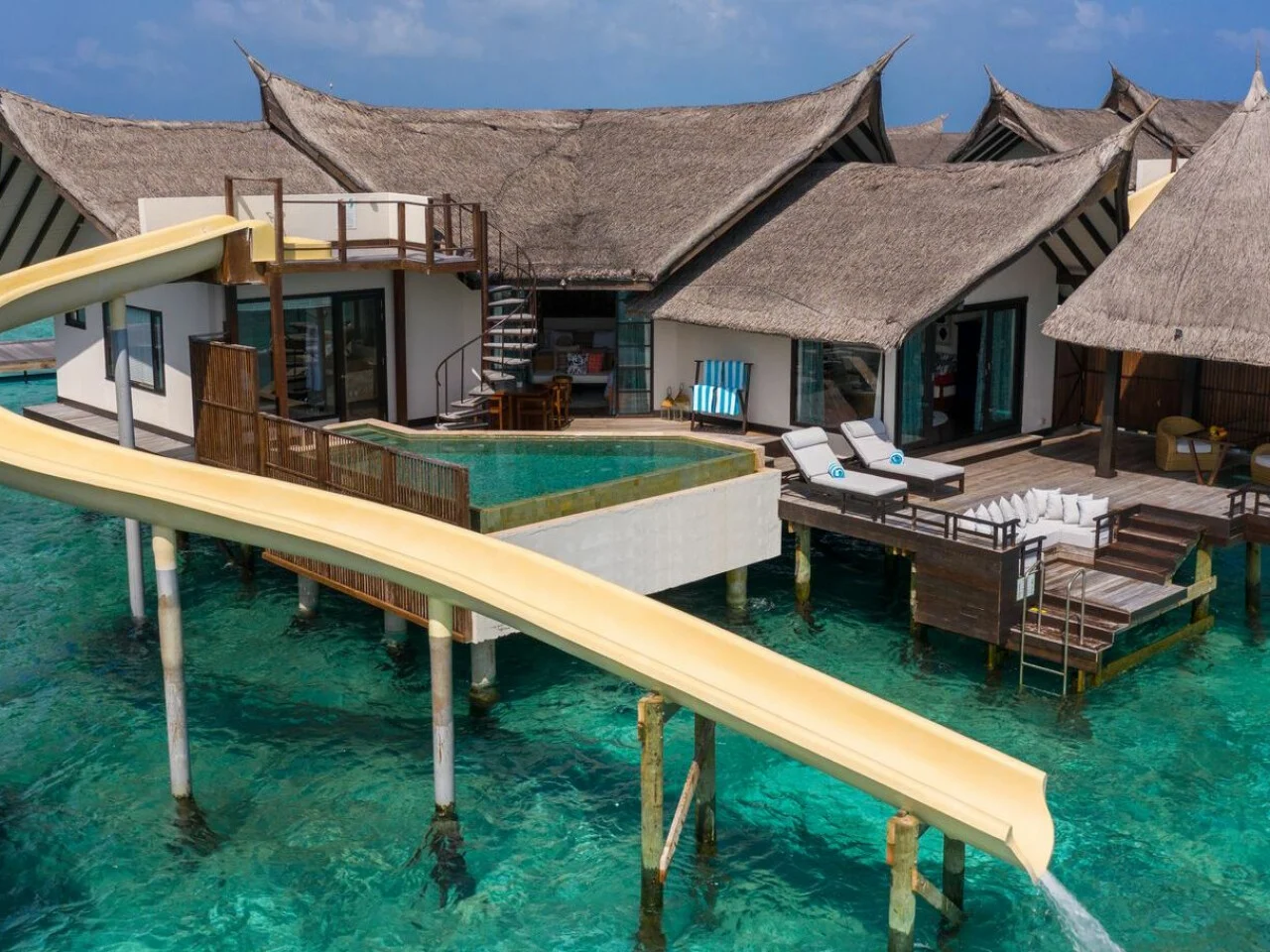 Ocean Pool Suite with Slide