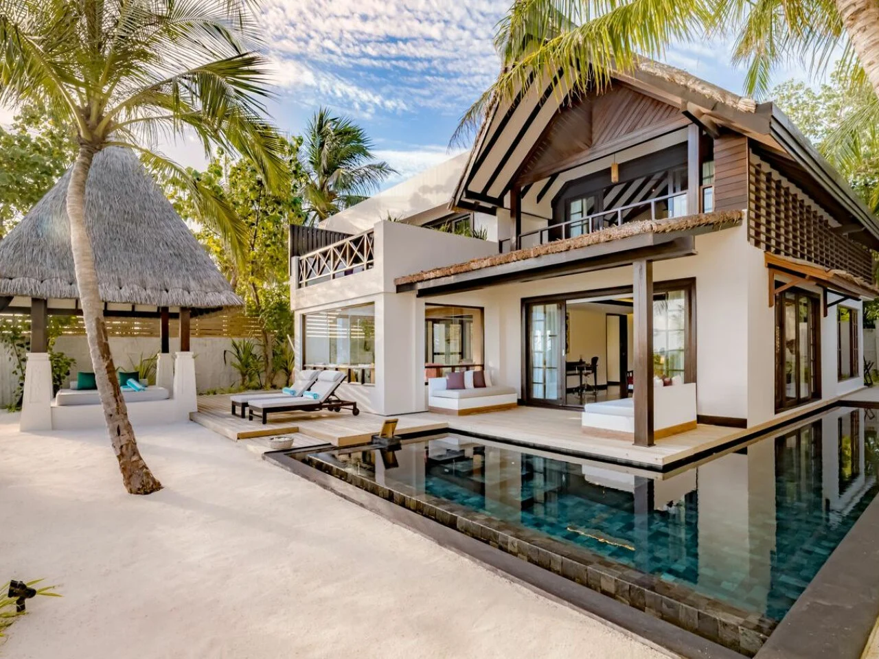 Earth Pool Reserve Sunset 3BR