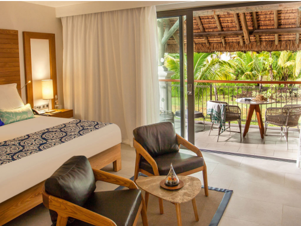 Paradis Beachcomber Golf Resort & Spa 12