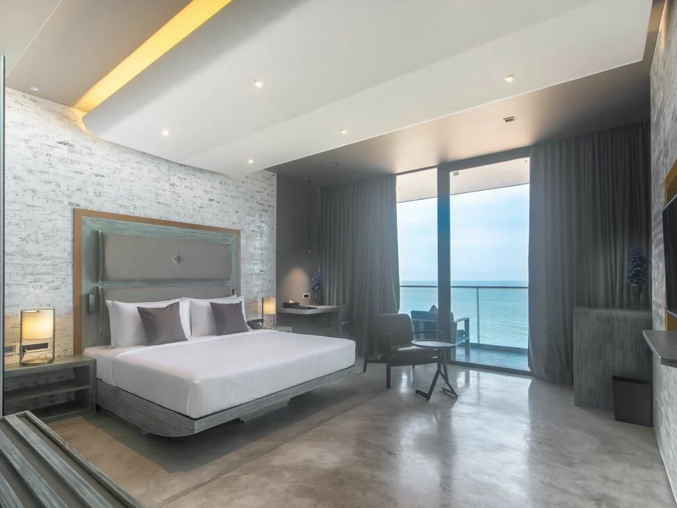 Pledge Scape Negombo