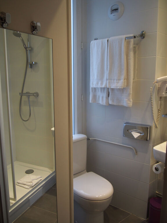 Porte de Versailles Hotel 1