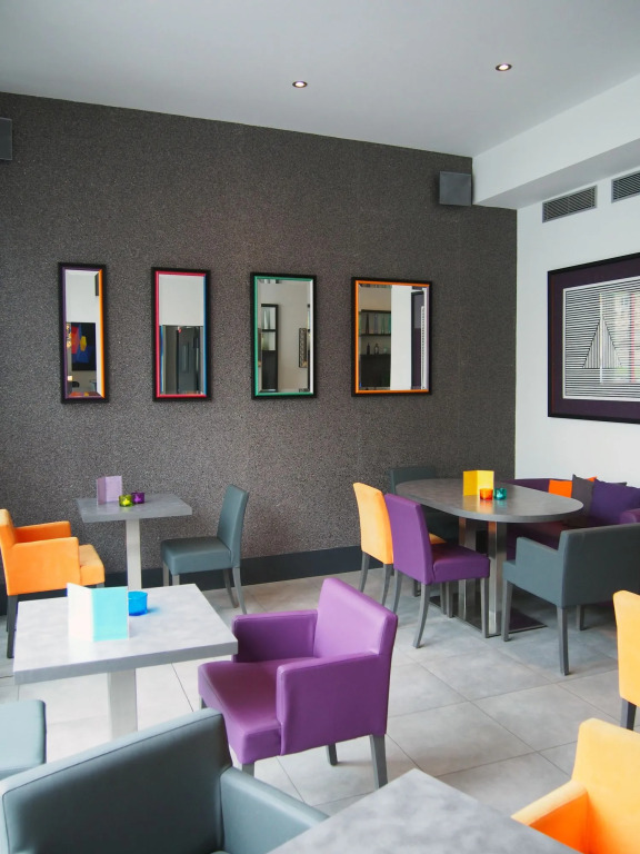 Porte de Versailles Hotel 3