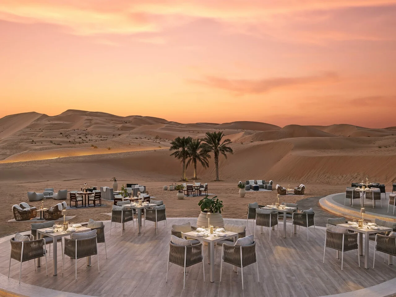 Qasr Al Sarab Desert Resort by Anantara 5