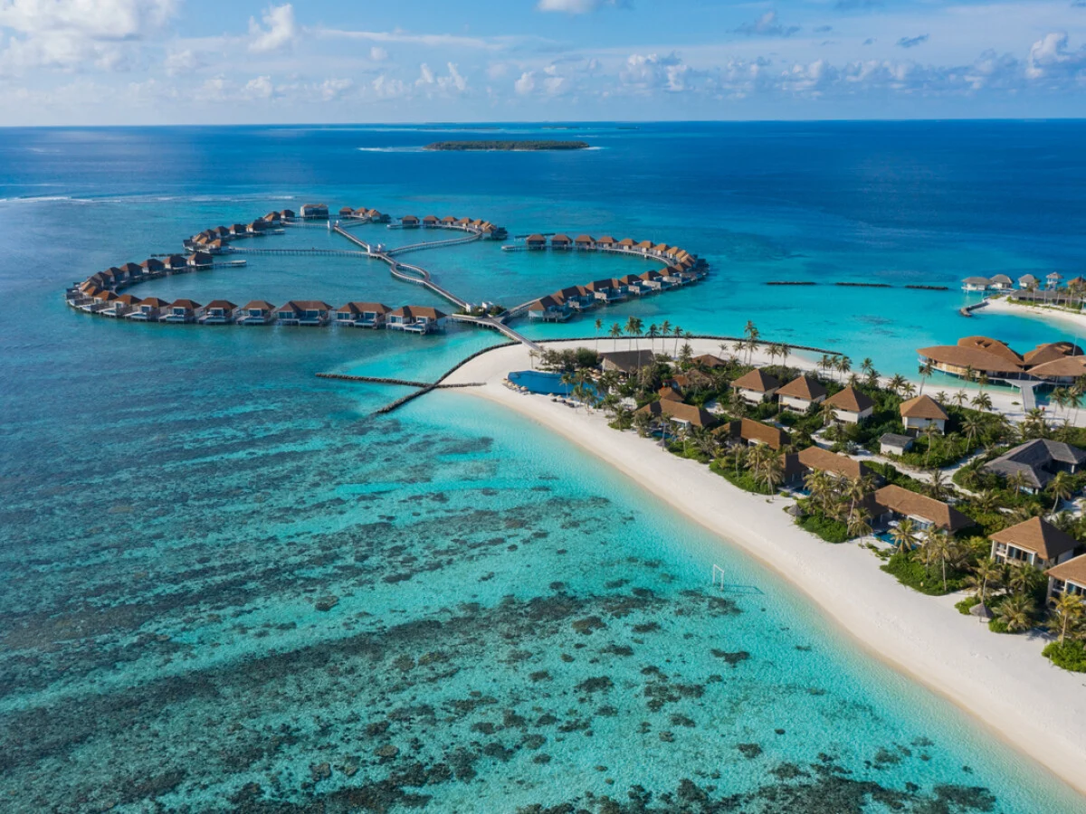 Radisson Blu Resort Maldives 3