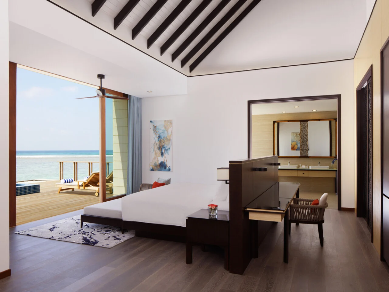 Radisson Blu Resort Maldives 4