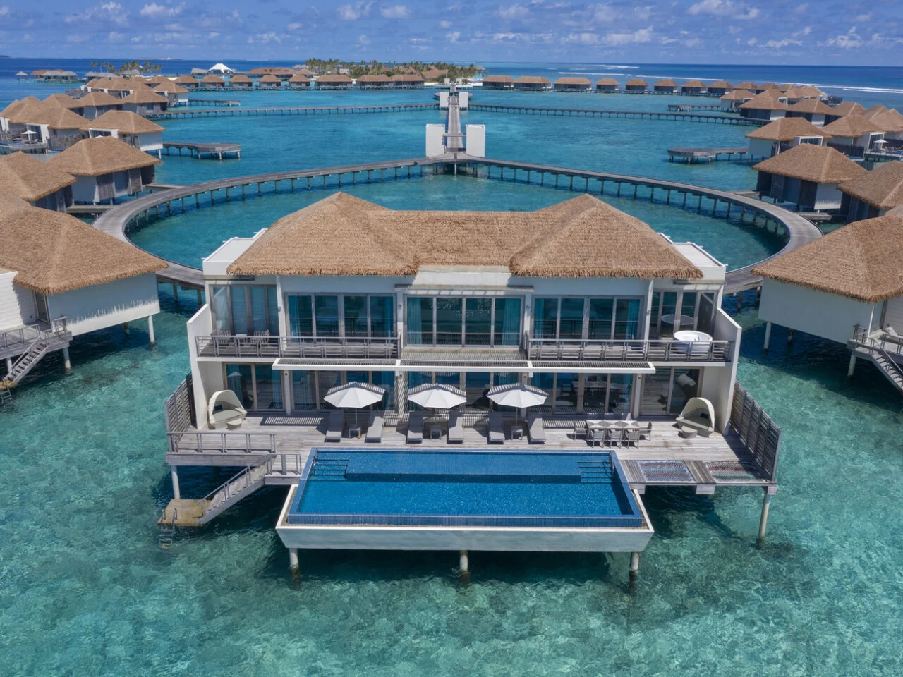 Radisson Blu Resort Maldives 10
