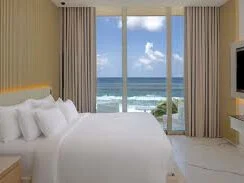 Radisson Collection Resort 8