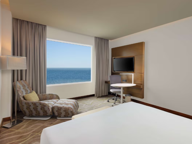 Radisson Hotel Colombo 1