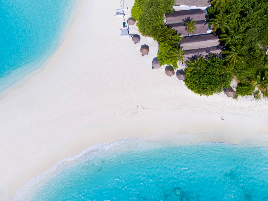 Reethi Beach Resort 11