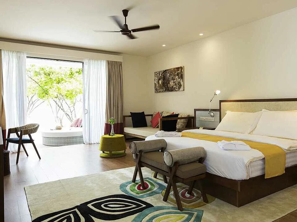 Family Double Room Superior Sea View Beach Access (FAMS1)