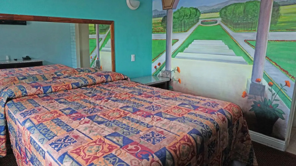 Rosa Bell Motel - Los Angeles 5