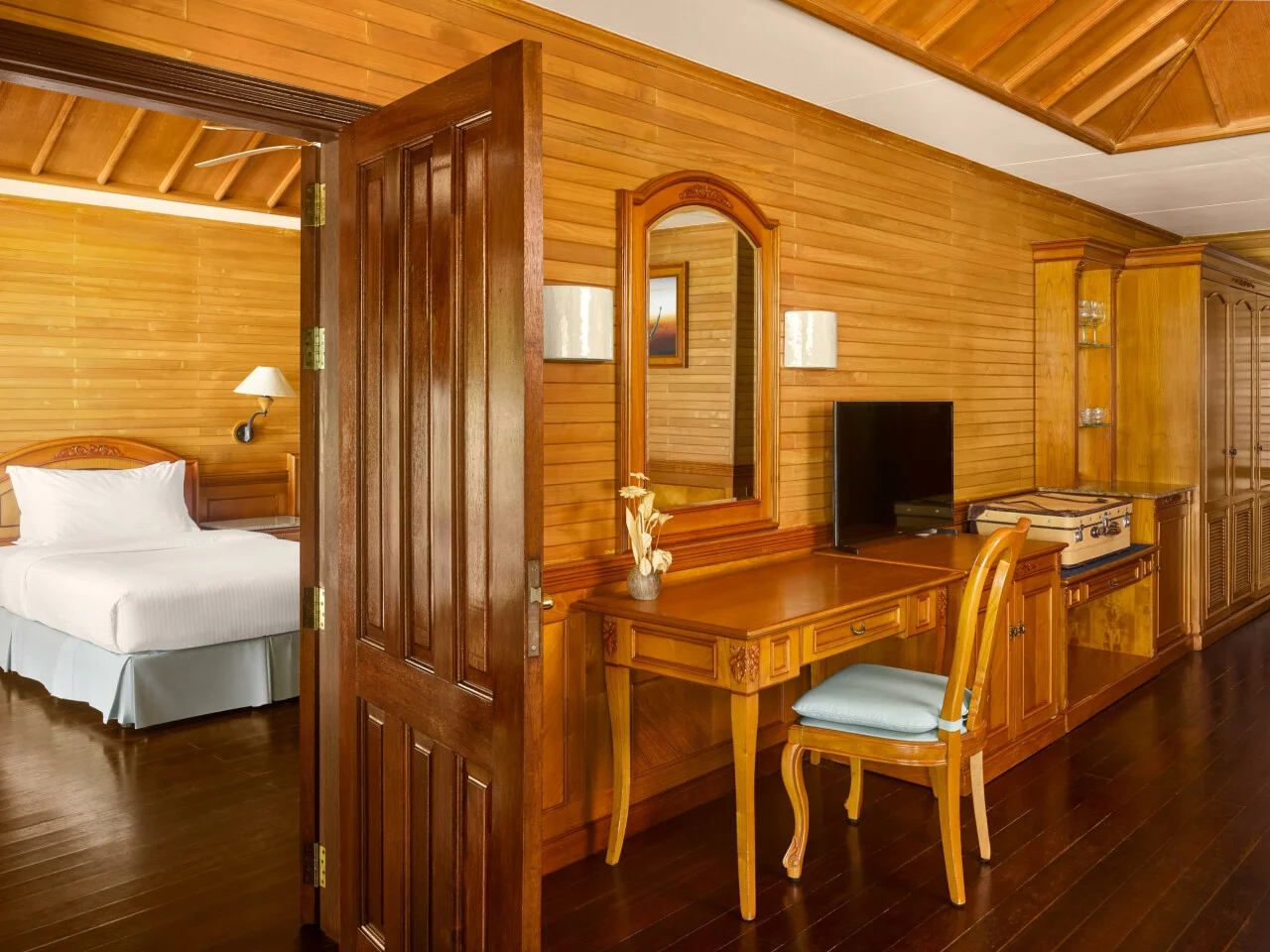 Royal Island Resort & Spa 18