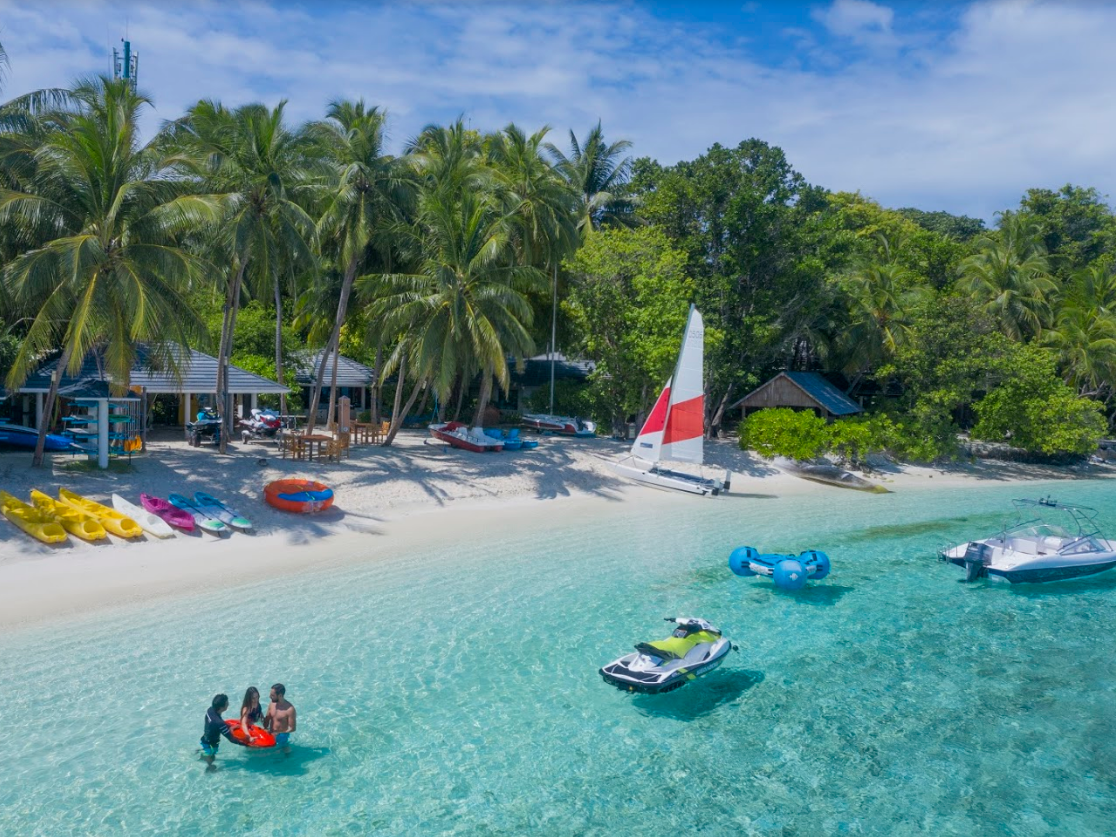 Royal Island Resort & Spa 1