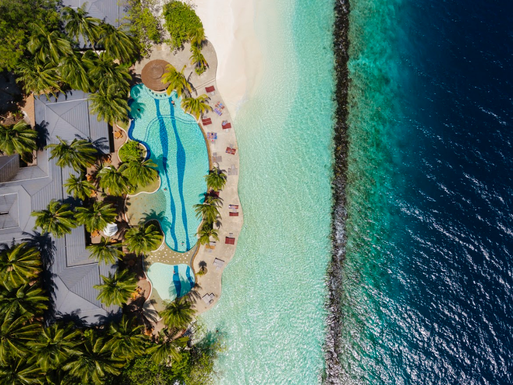 Royal Island Resort & Spa