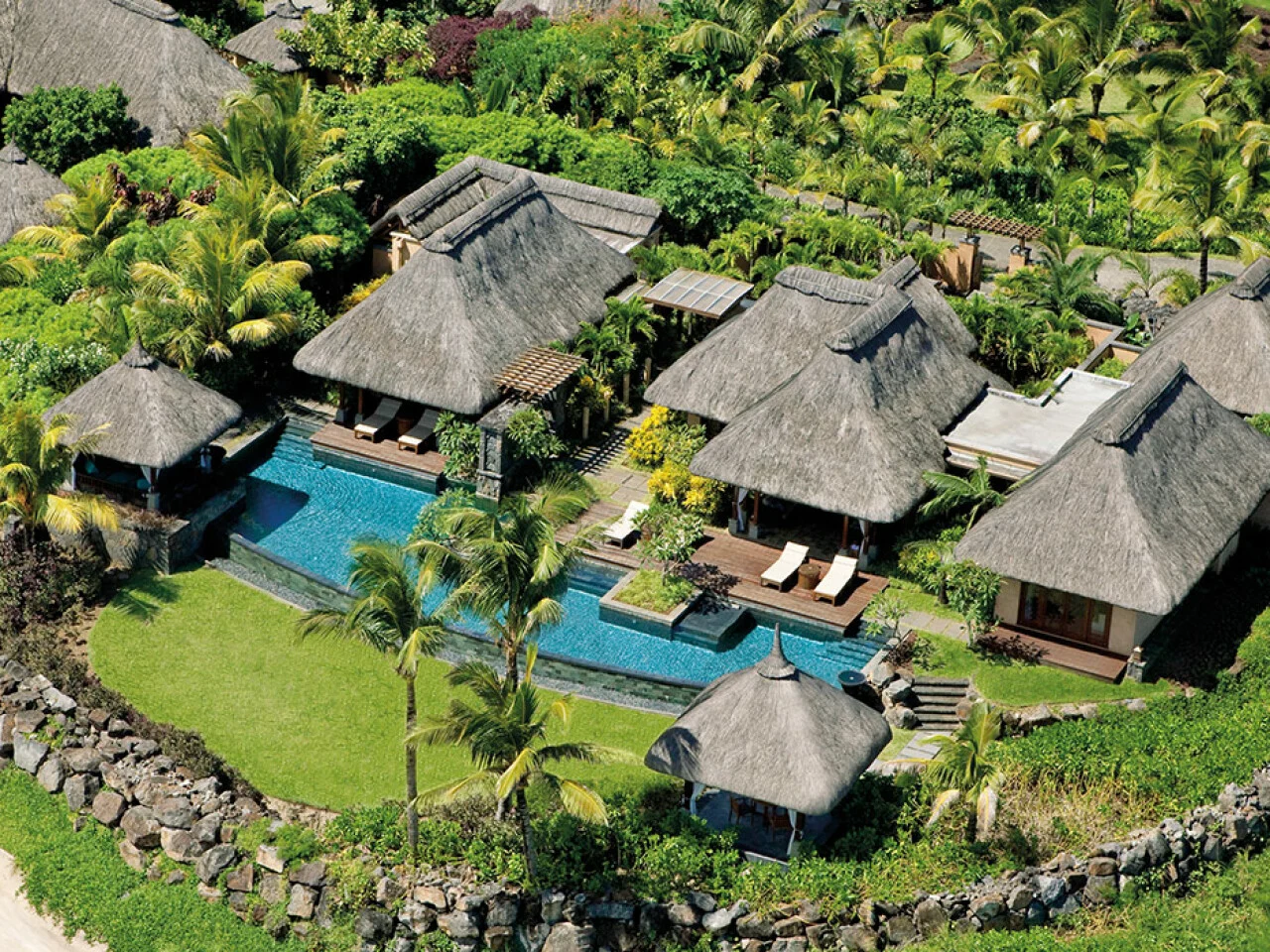 Shanti Maurice Resort & Spa 1