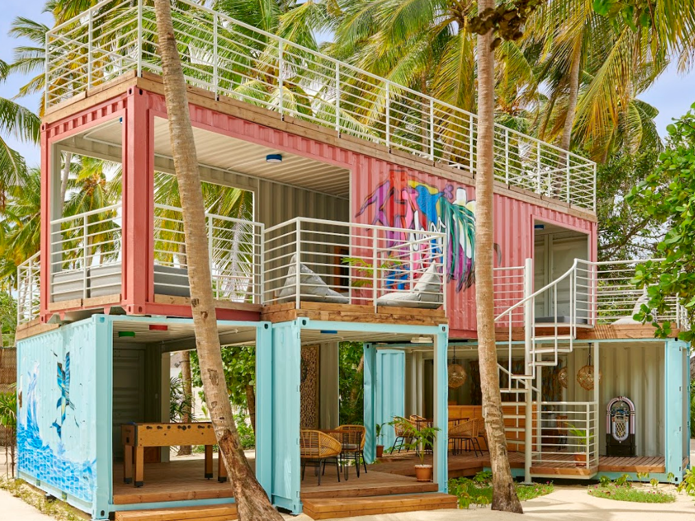 Sirru Fen Fushi - Private Lagoon Resort 5