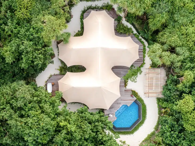 صورة: Sirru Fen Fushi - Private Lagoon Resort: Safari Tented Jungle Villa with Pool
