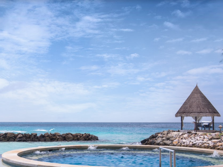 Taj Coral Reef Resort & Spa 2