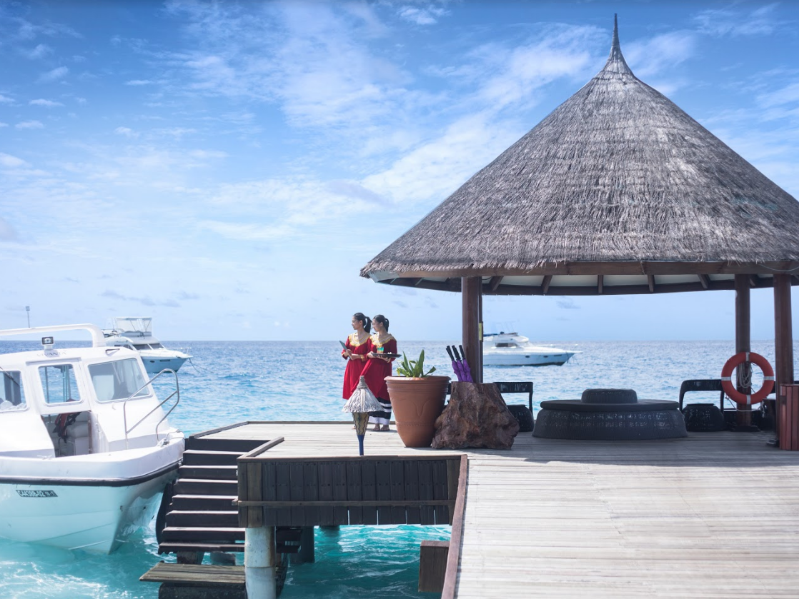Taj Coral Reef Resort & Spa 8