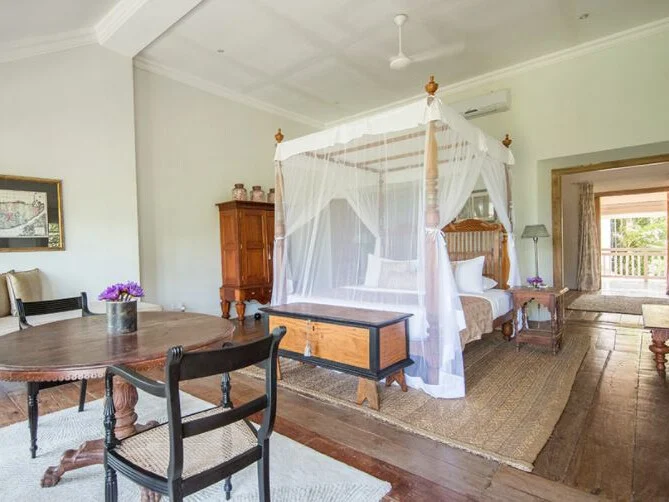 Taru Villas - Rampart Street 1