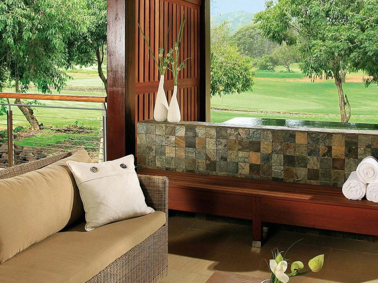 The Bay Club at Anahita 5